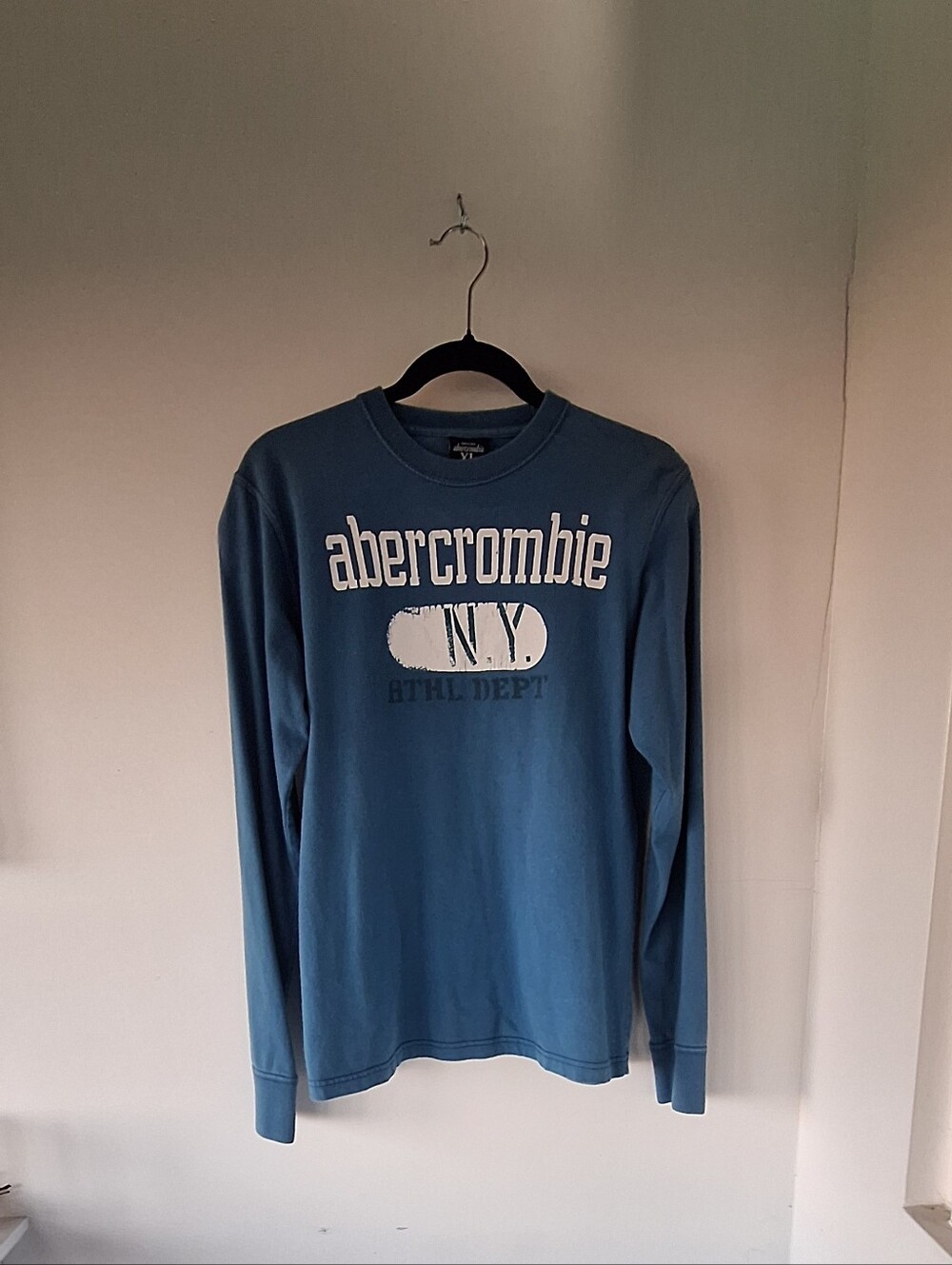 Vintage Abercrombie & Fitch Blue Graphic T-Shirt XL NY Athl Dept
